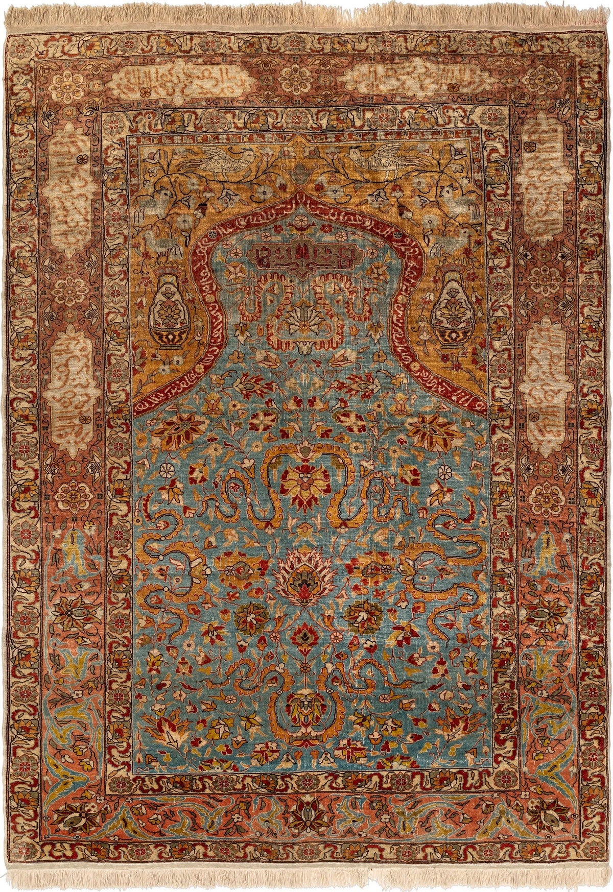 122 x 173 Hereke Seide