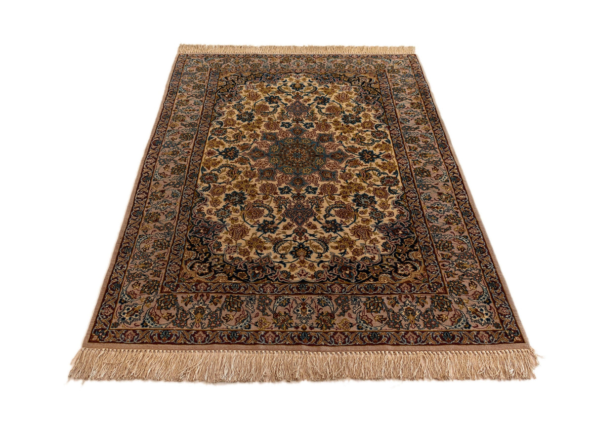 169 x 109 Isfahan mit Seide