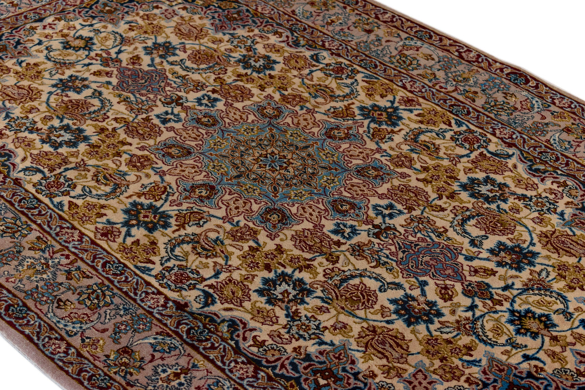169 x 109 Isfahan mit Seide