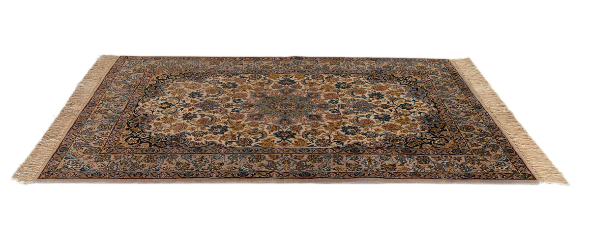 169 x 109 Isfahan mit Seide