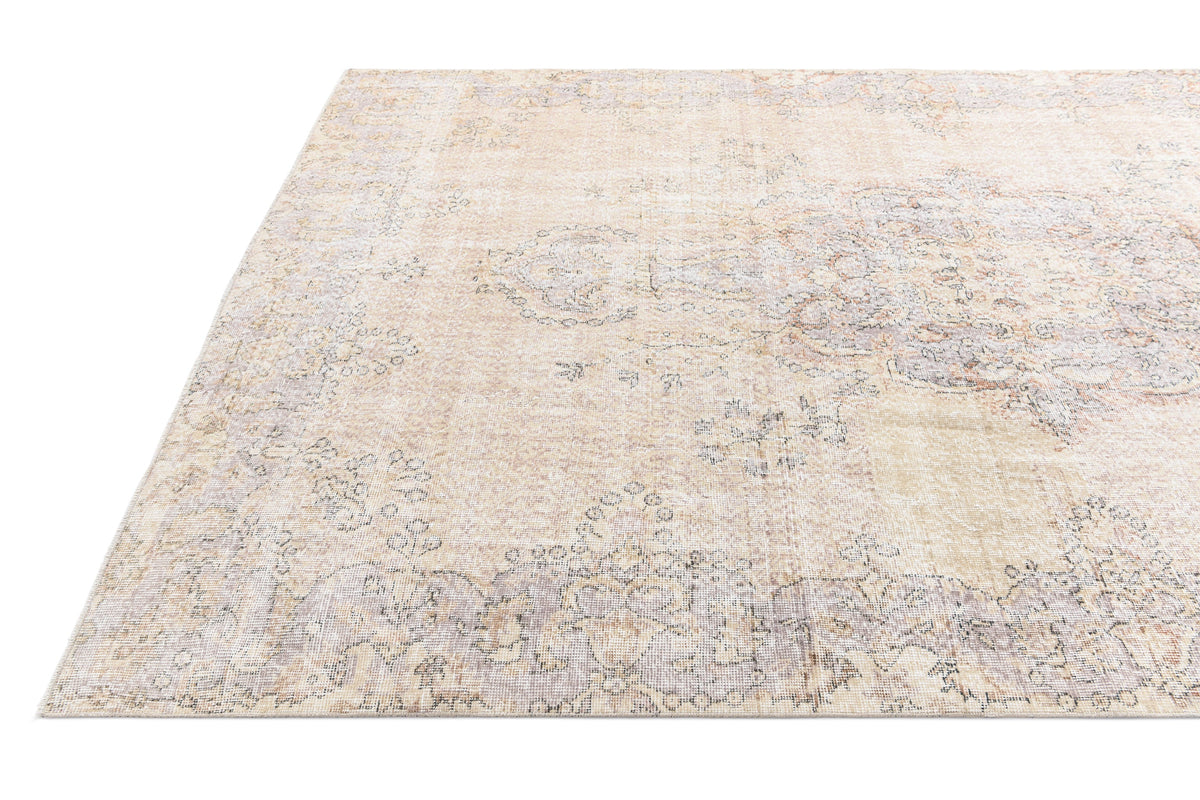 343 x 211 Ultra Vintage