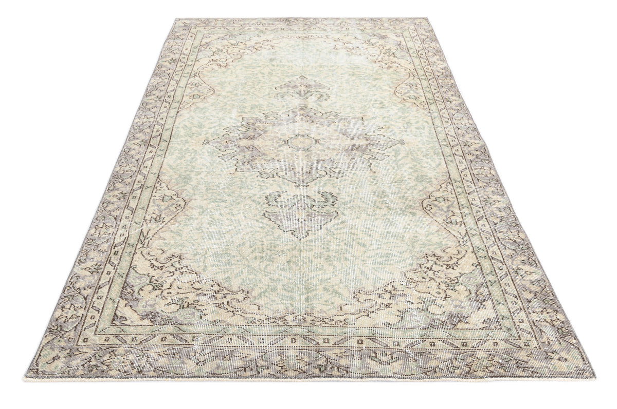239 x 150 Ultra Vintage