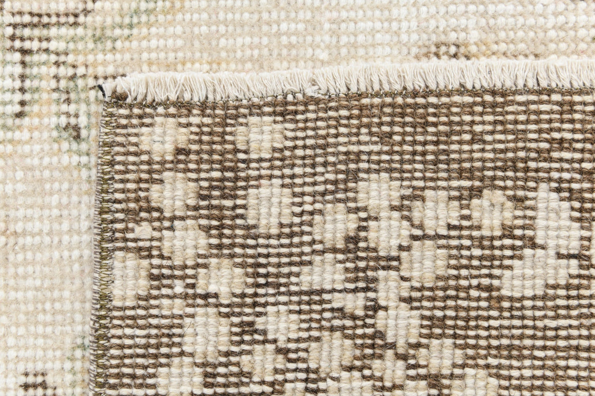 269 x 163 Ultra Vintage