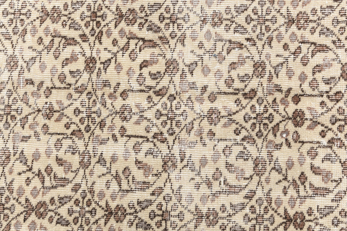 272 x 163 Ultra Vintage
