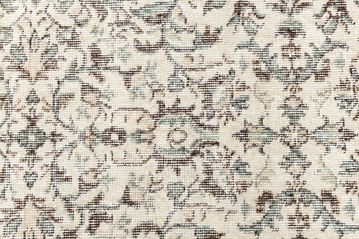 208 x 117 Ultra Vintage