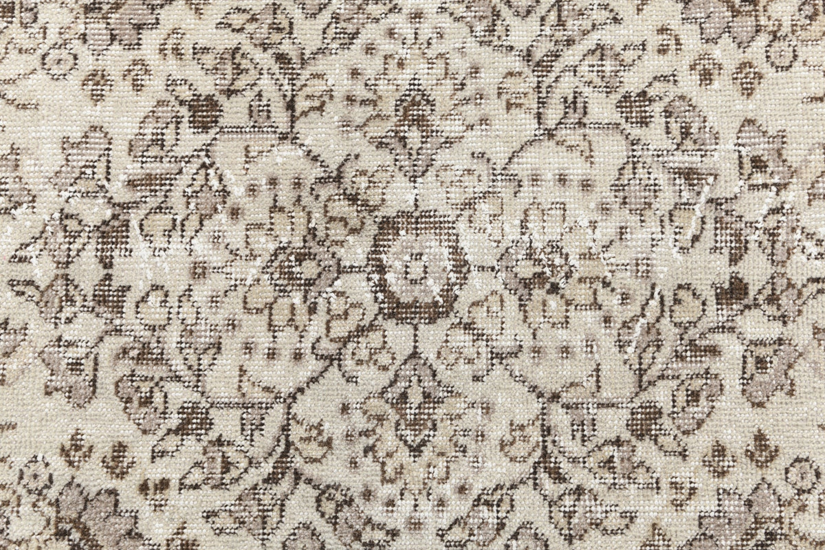 272 x 178 Ultra Vintage
