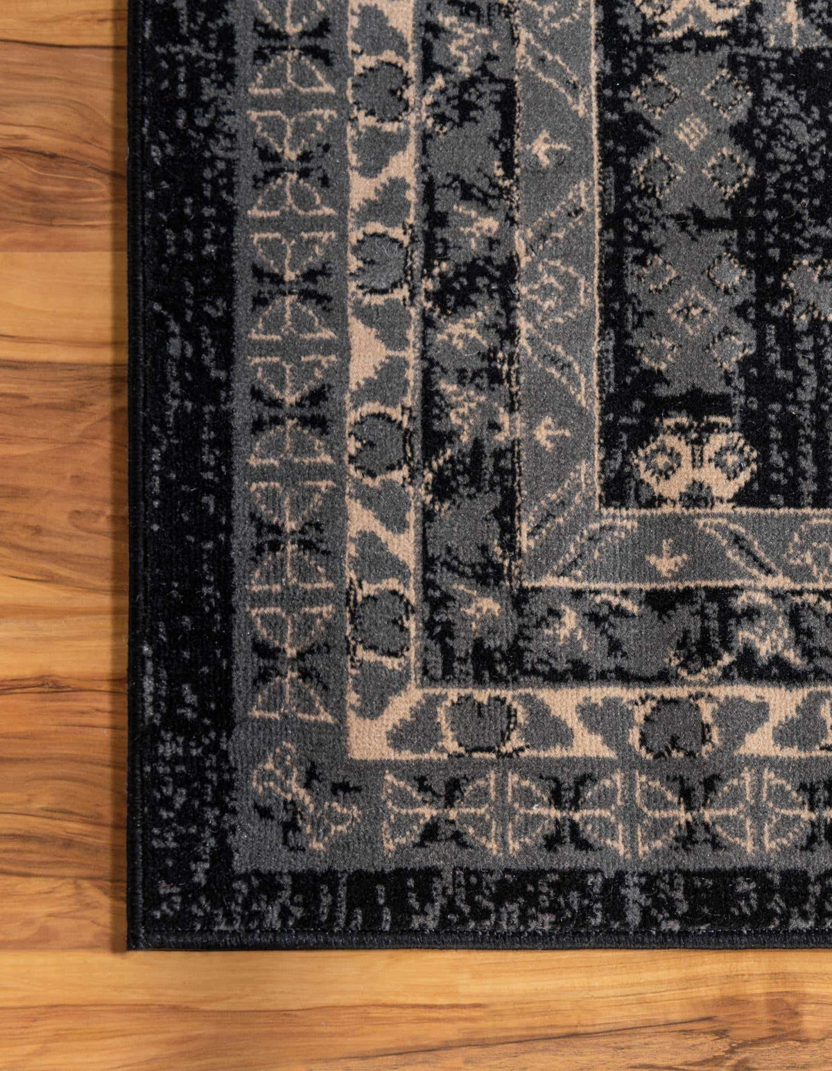 66x249 Heriz Design