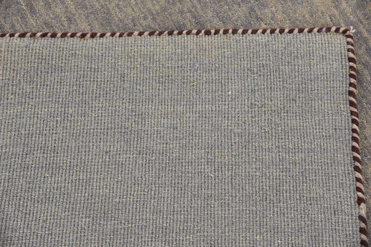 249 x 351 Solid Gabbeh