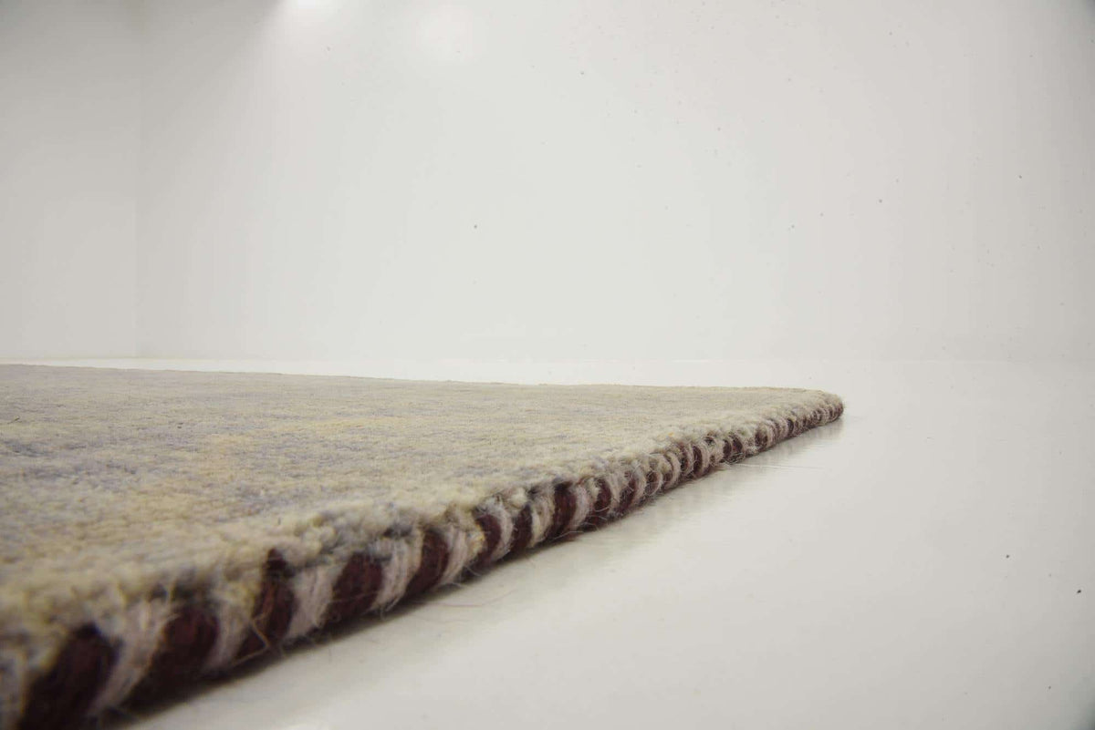 249 x 351 Solid Gabbeh
