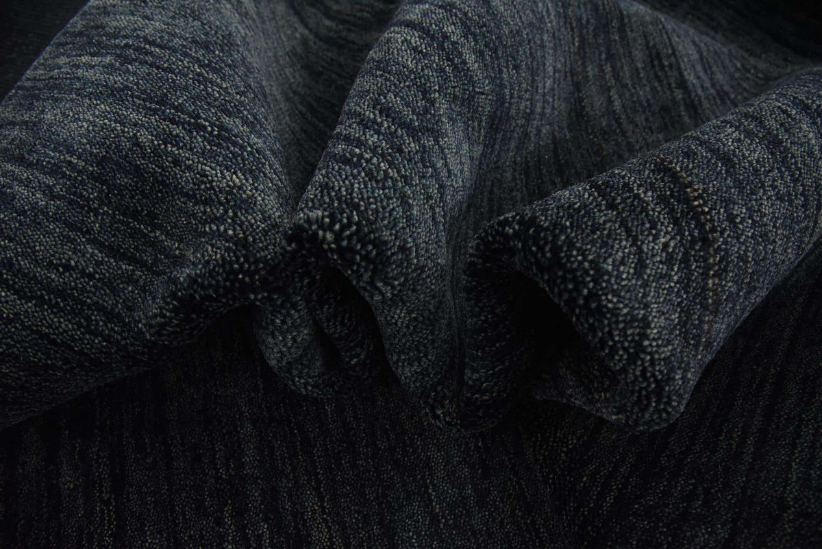 300 x 396 Solid Gabbeh