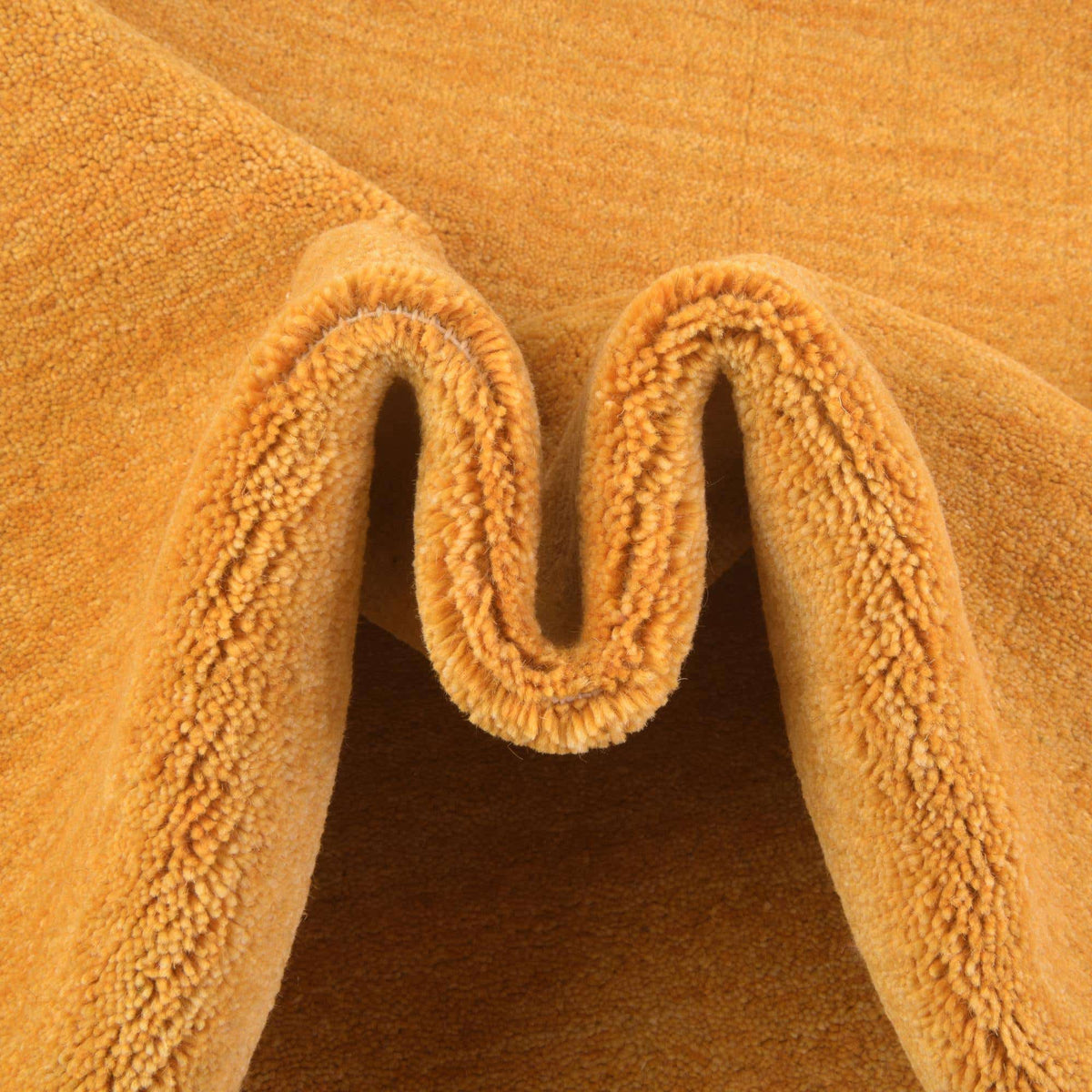 160 x 226 Solid Gabbeh