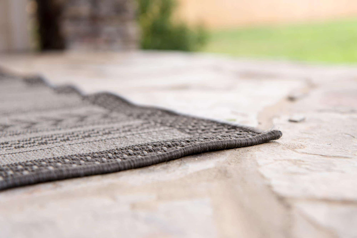 122x183 Outdoor Border