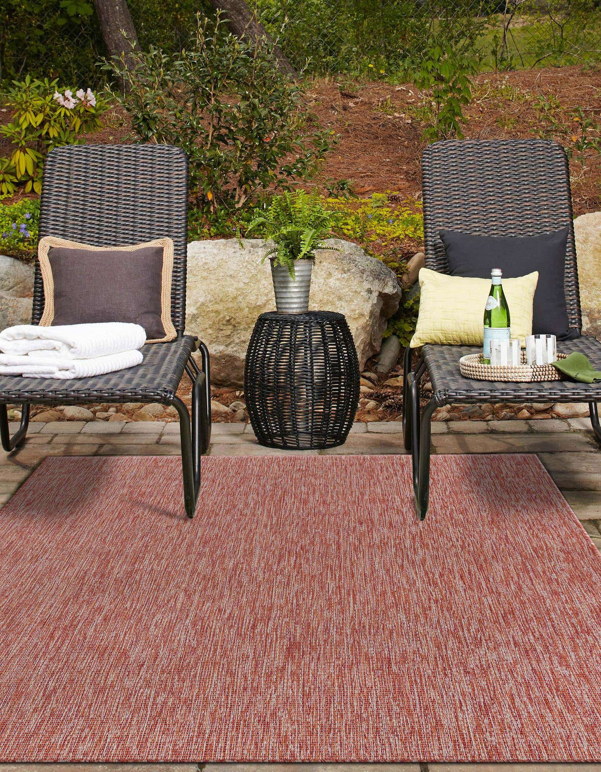 244x345 Outdoor Solid