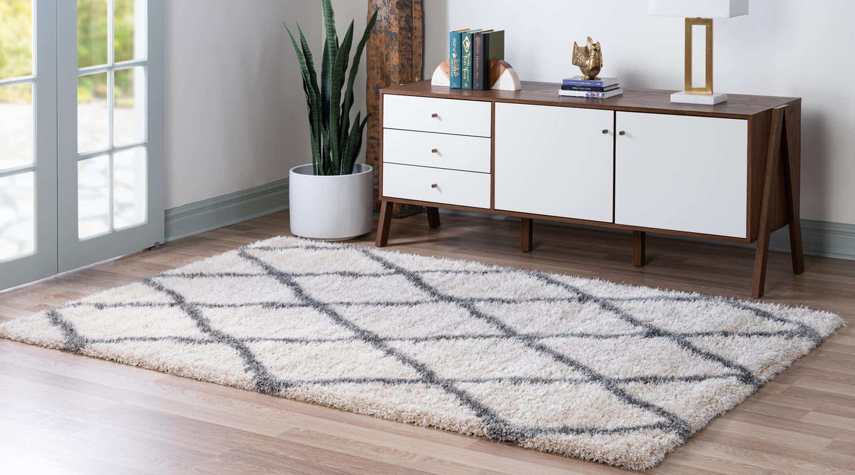 305x396 Luxe Trellis Shag