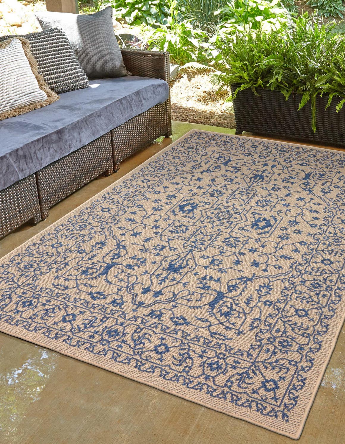 275x370 Outdoor Botanical
