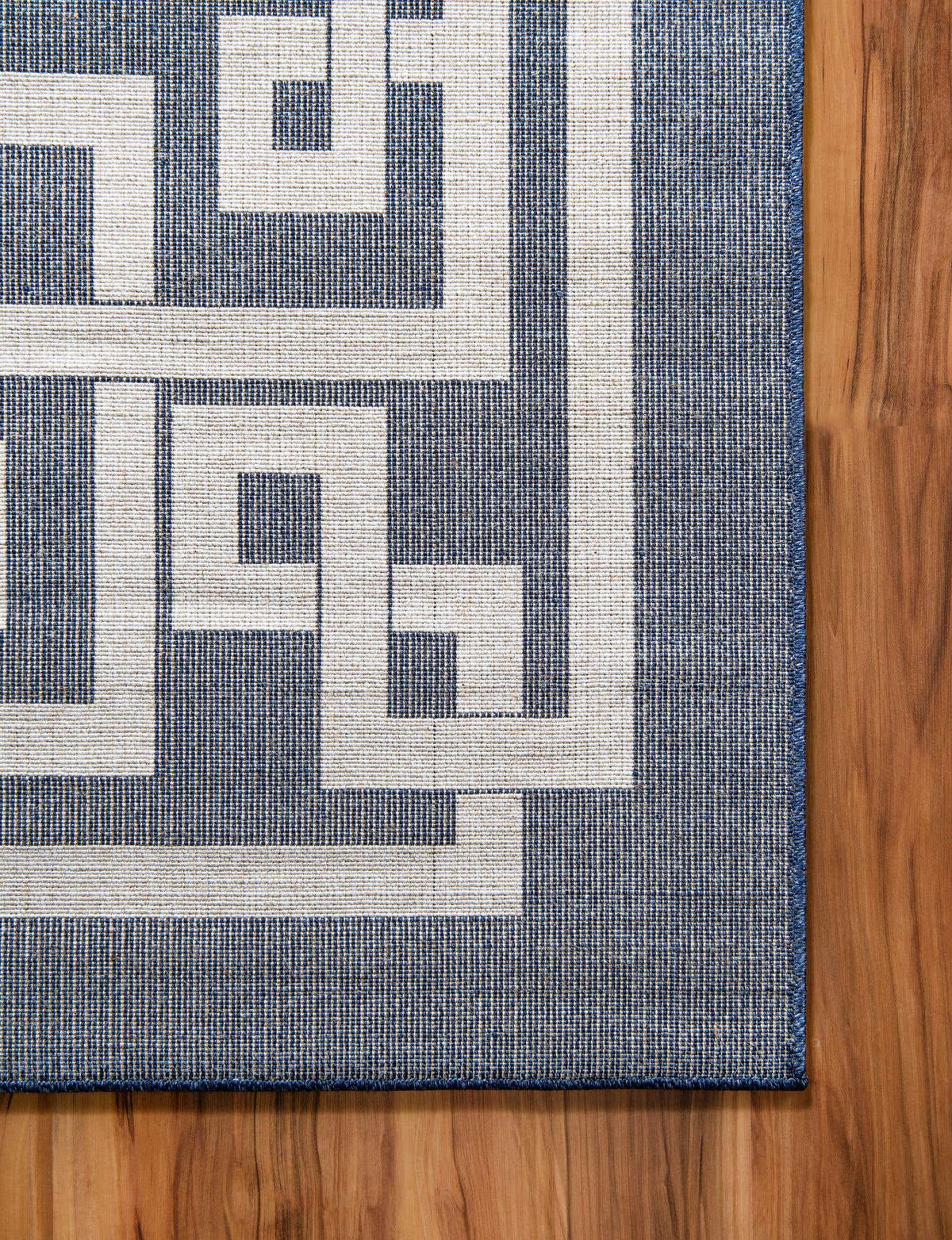 152x244 Greek Key