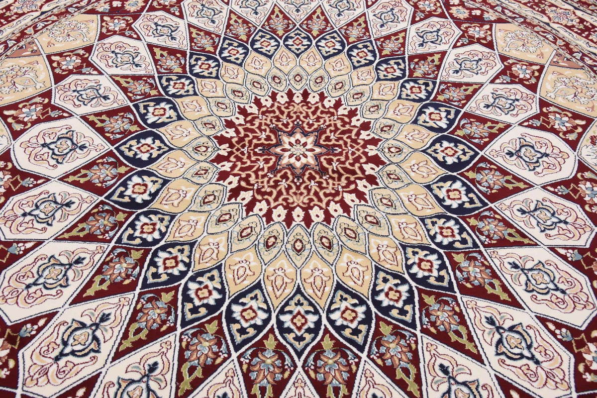 305 x 305 Nain Design