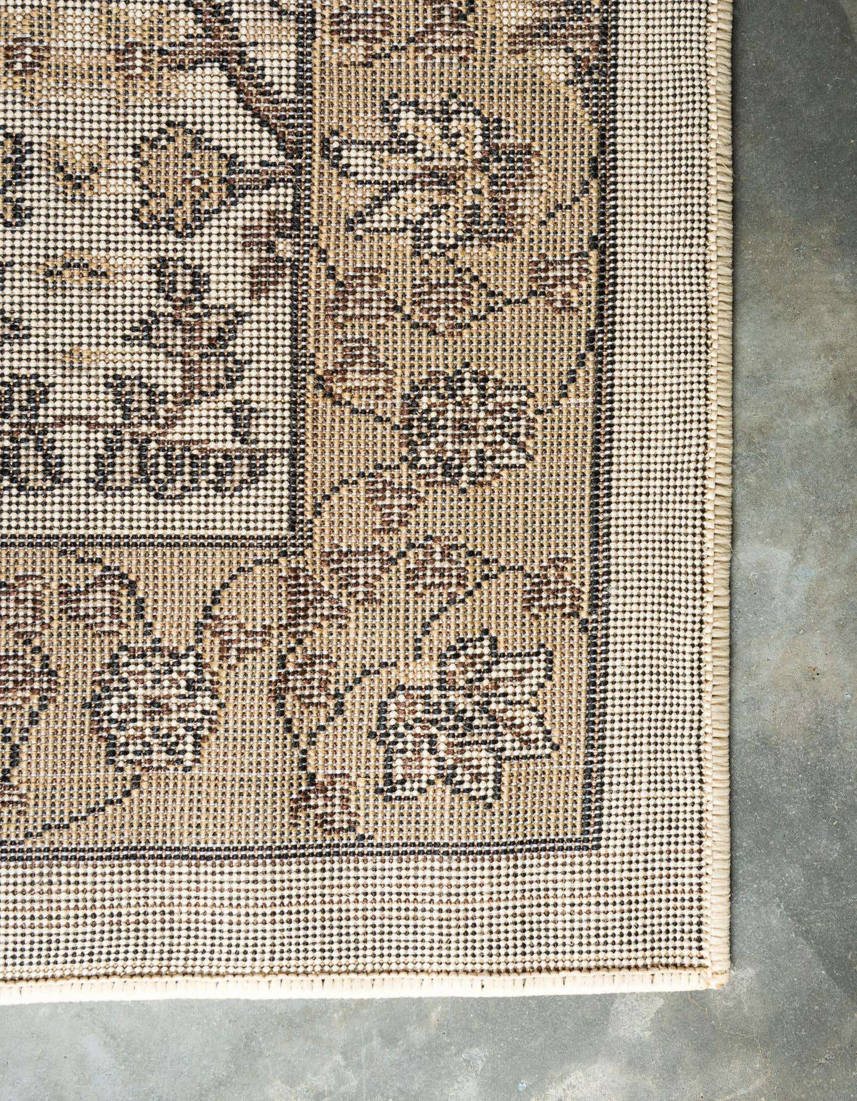 213x305 Isfahan Design