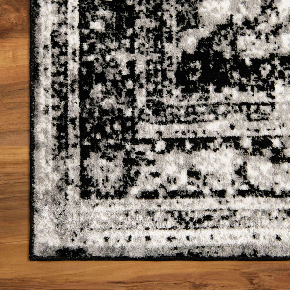 213x305 Monaco