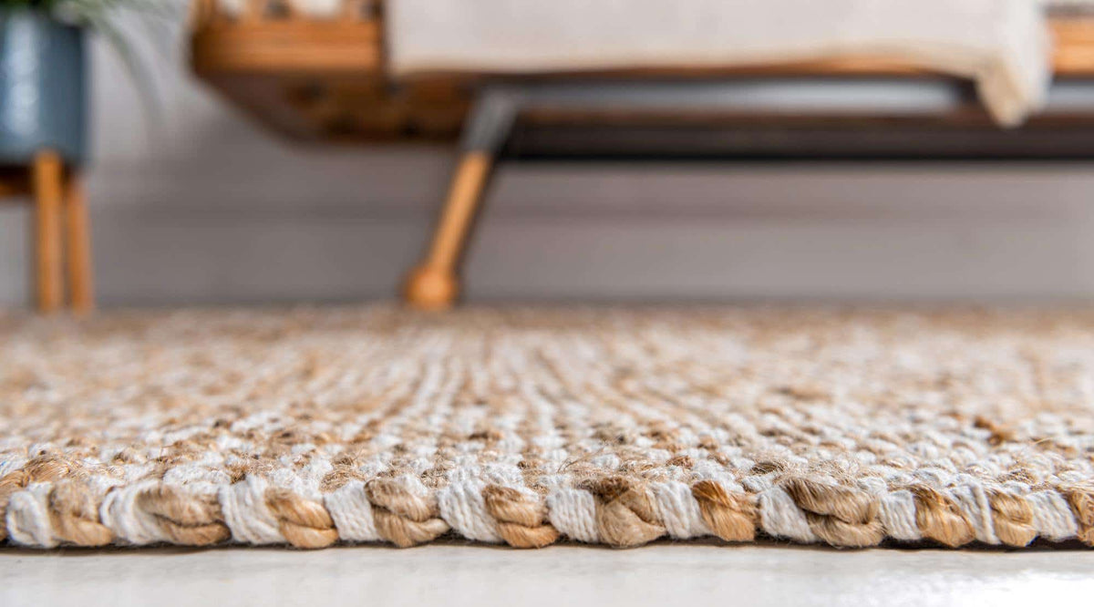 371 x 488 Braided Jute
