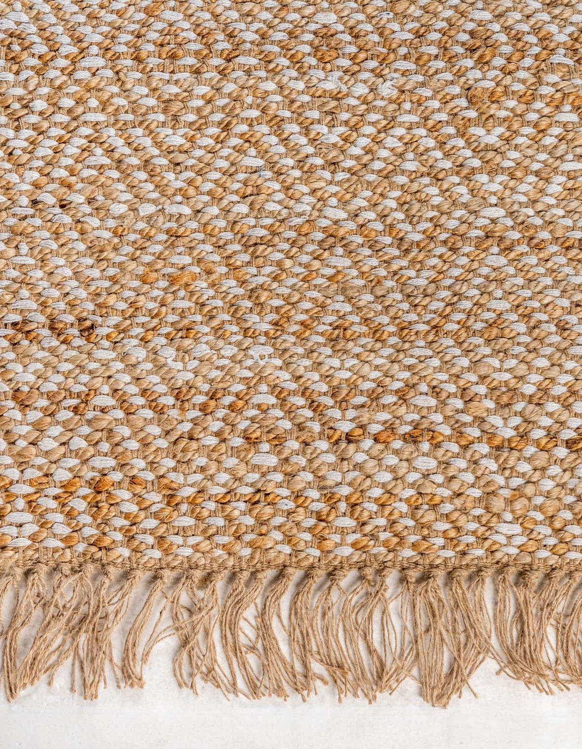 95 x 62 Braided Jute