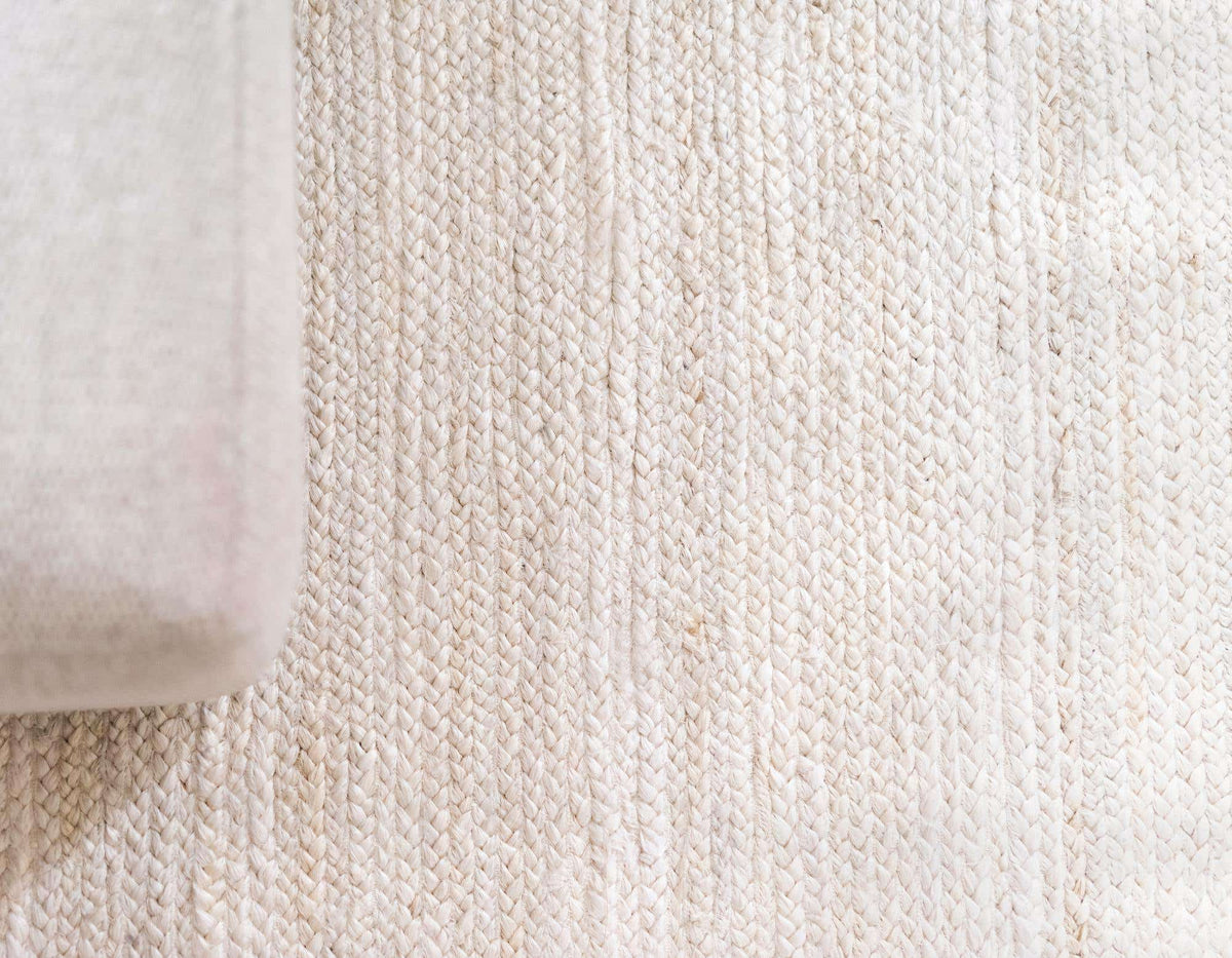 305 x 427 Braided Jute