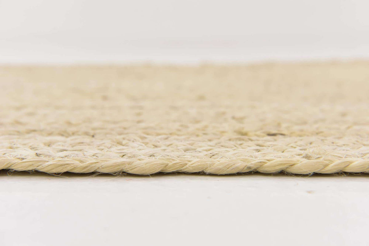 76 x 183 Braided Jute