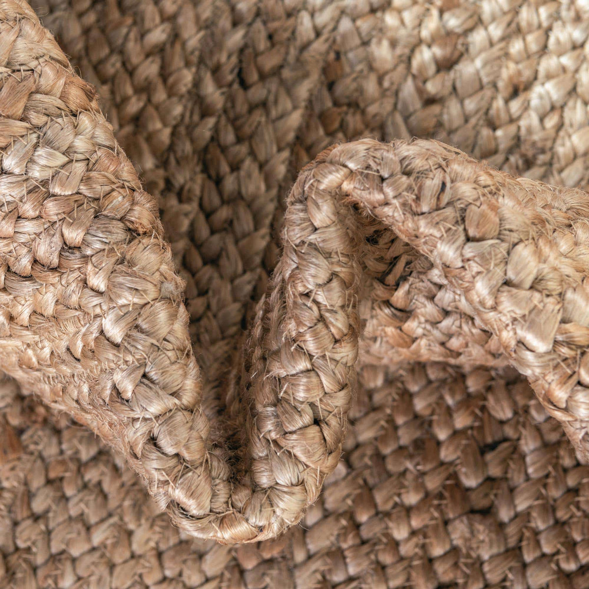 79 x 396 Braided Jute