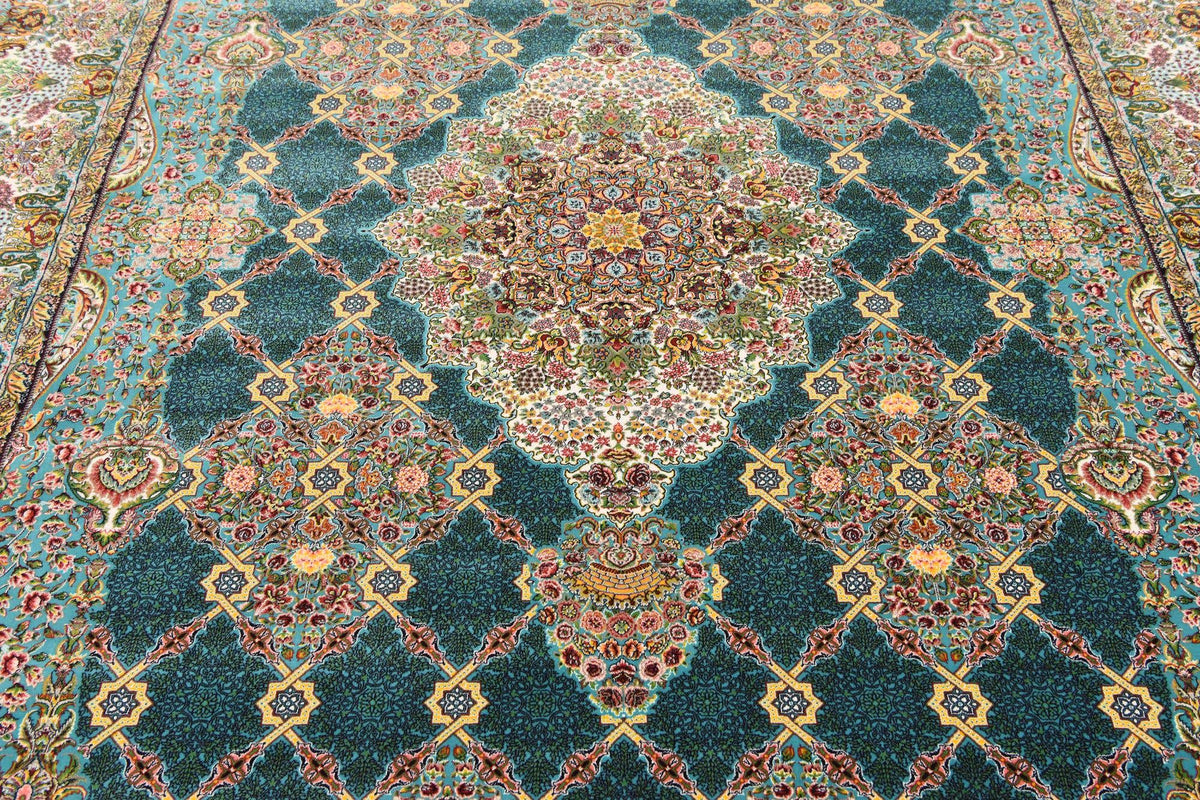 249x351 Dynasty