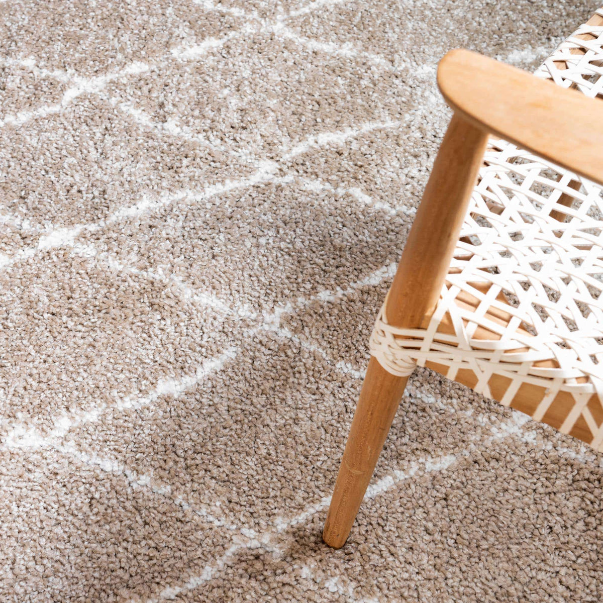 152x244 Taupe Marrakesh Shag