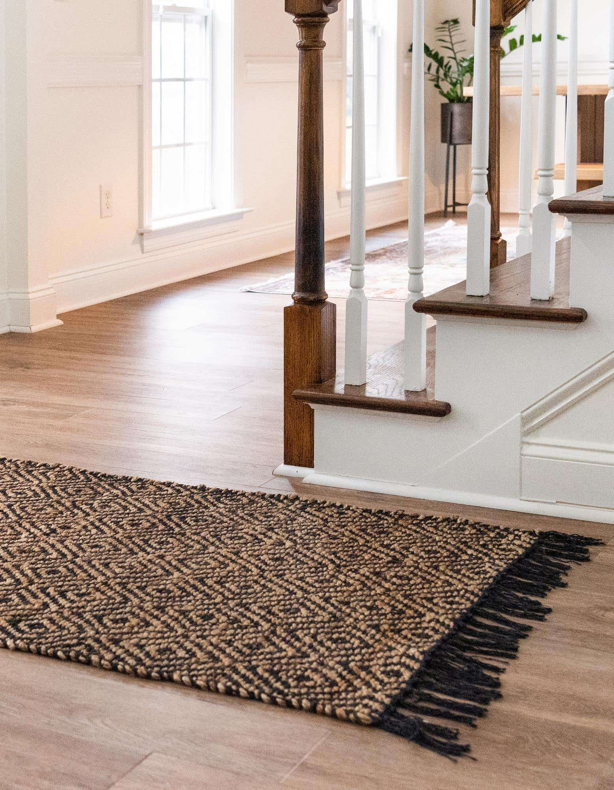 66 x 305 Braided Jute