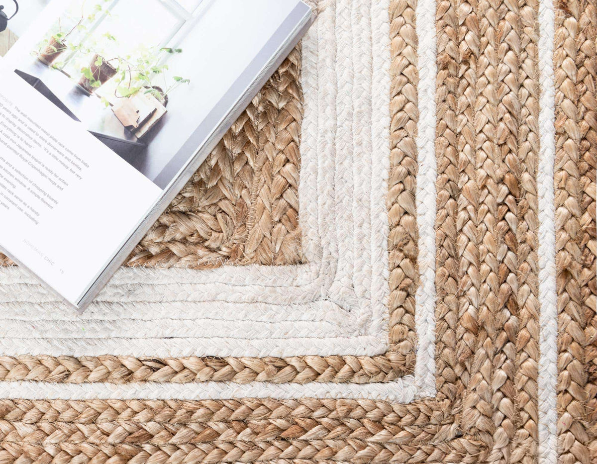 274 x 366 Braided Jute