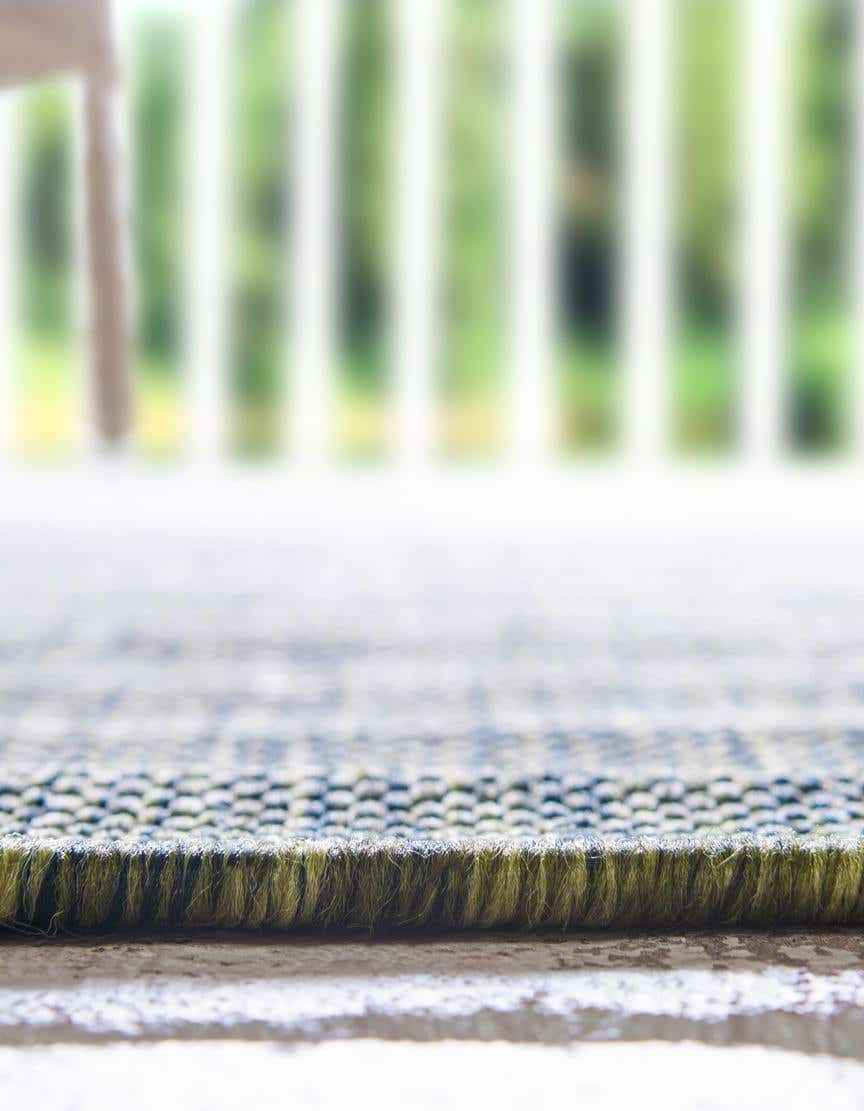 370x275 Outdoor Modern