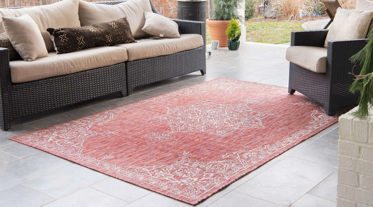 213x305 Outdoor Traditional