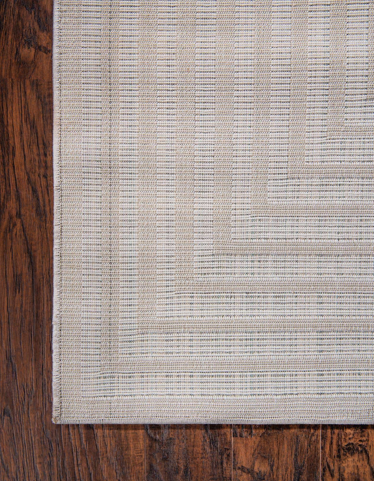 122x183 Sabrina Soto Outdoor