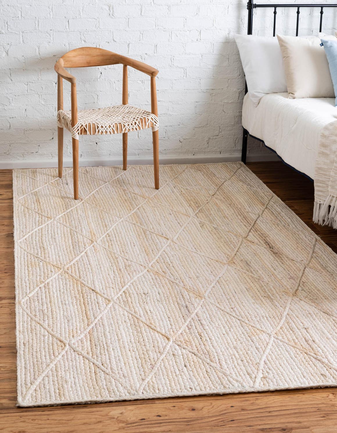 244 x 305 Braided Jute