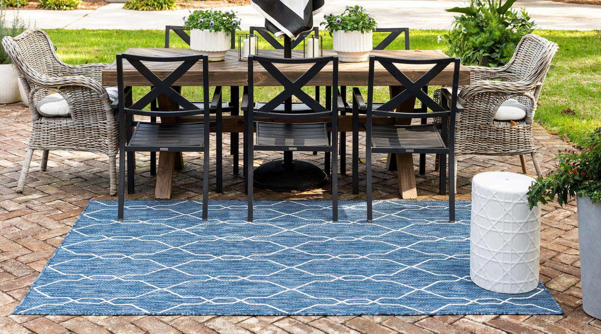 213x305 Outdoor Trellis
