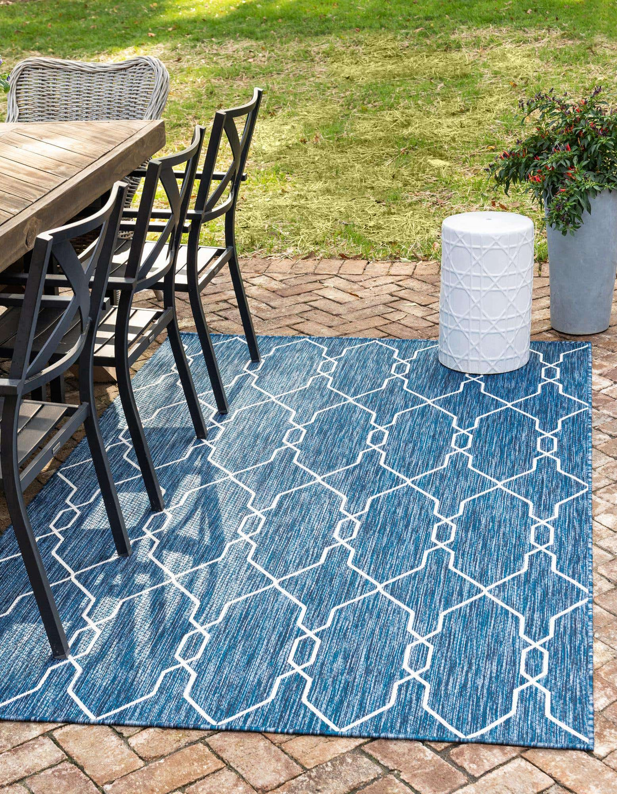 122x183 Outdoor Trellis