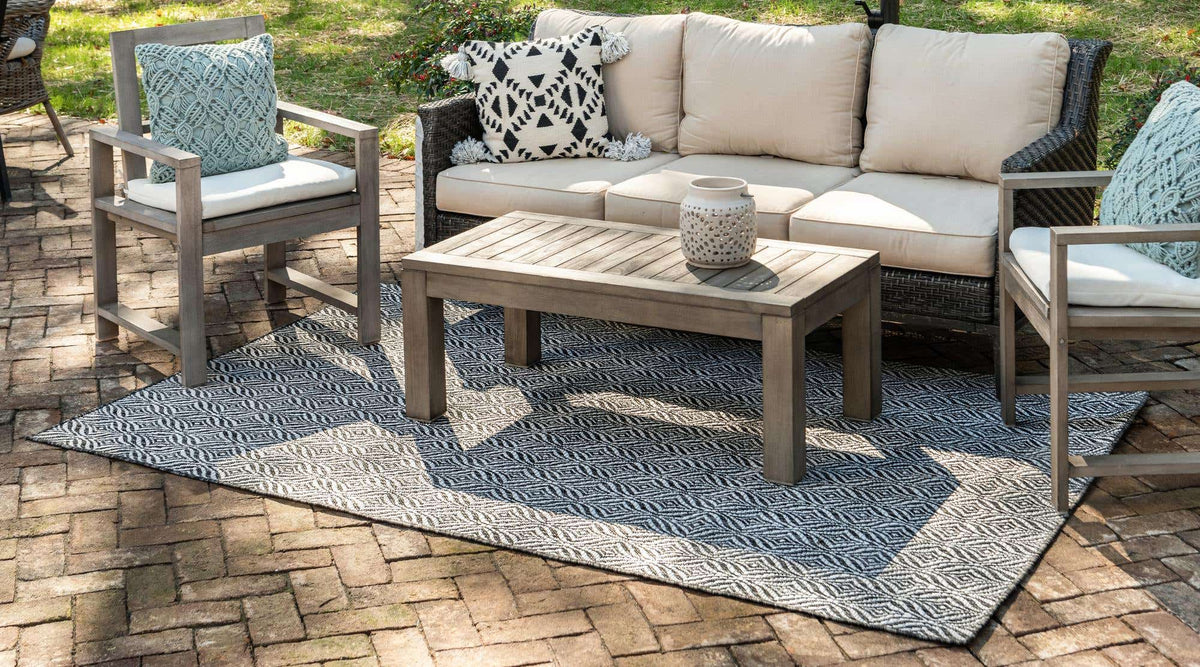 213x305 Outdoor Trellis