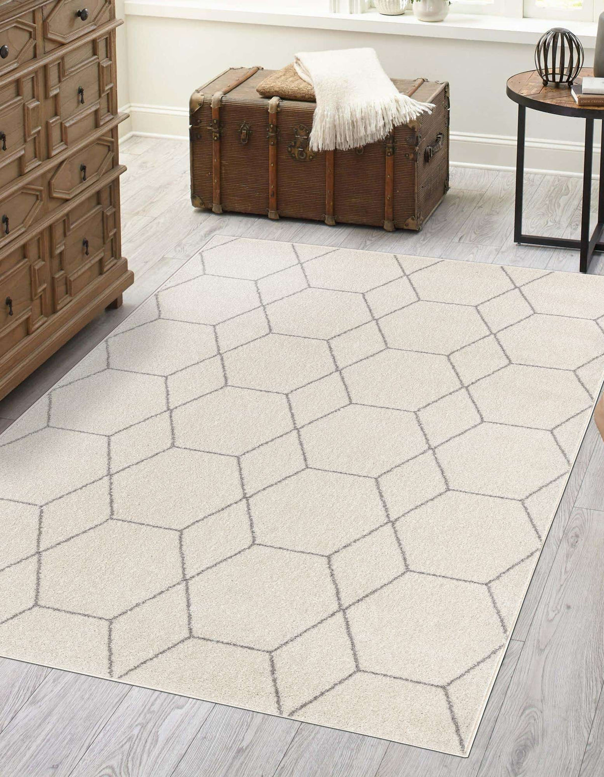 396x305 Trellis Frieze