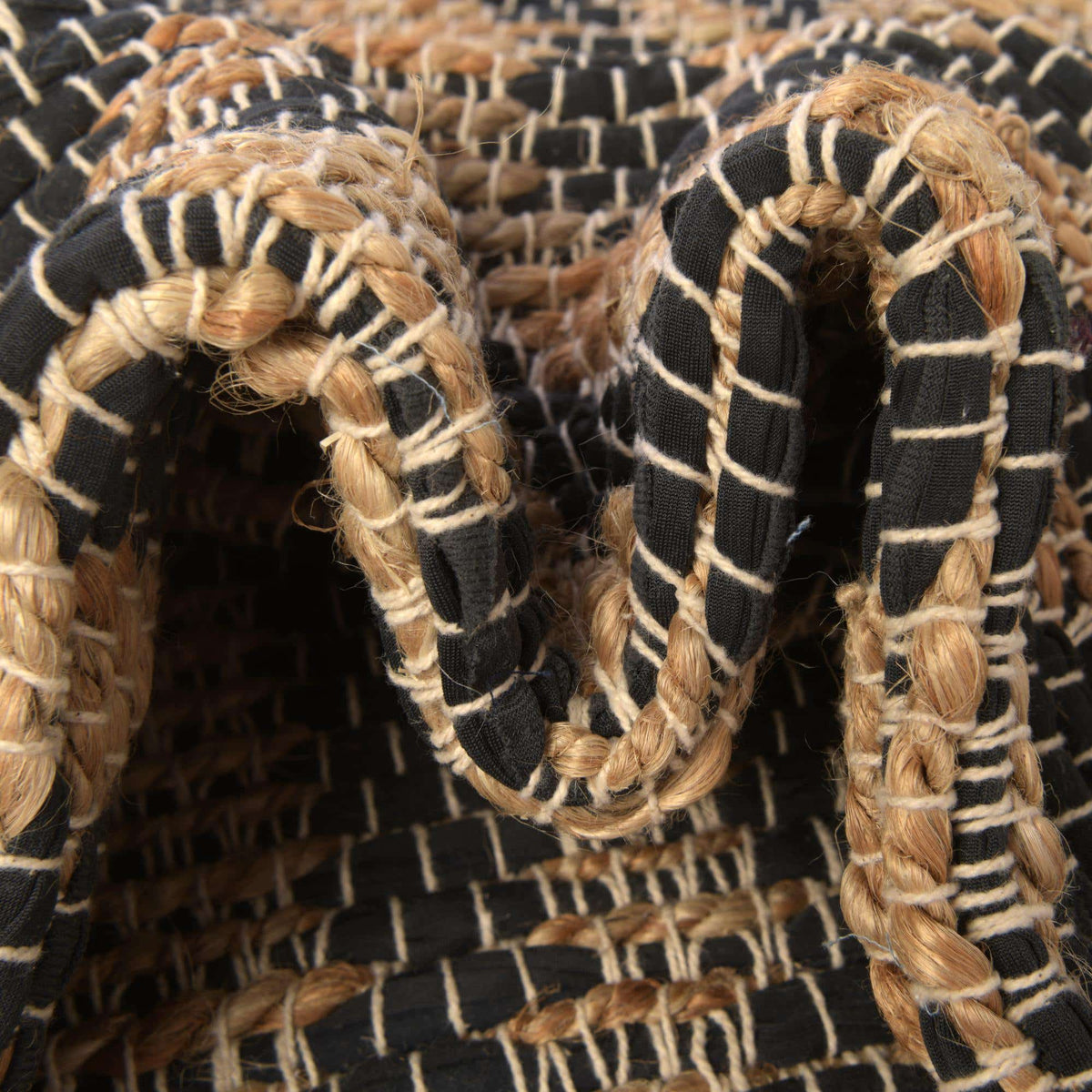 305x427 Braided Chindi