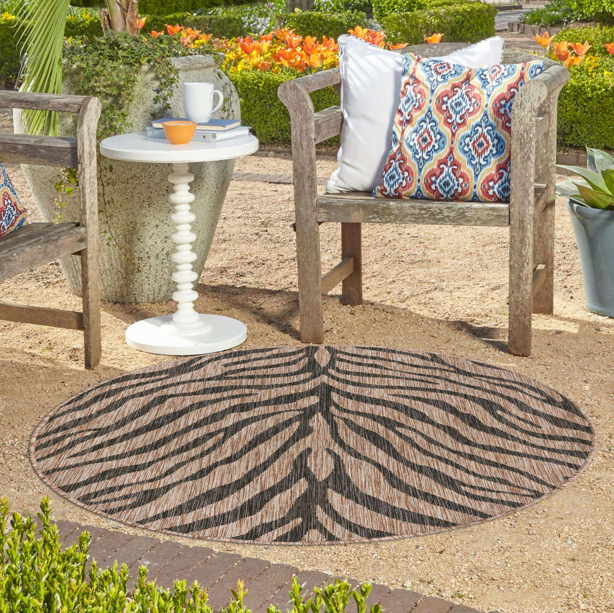 122x122 Outdoor Safari