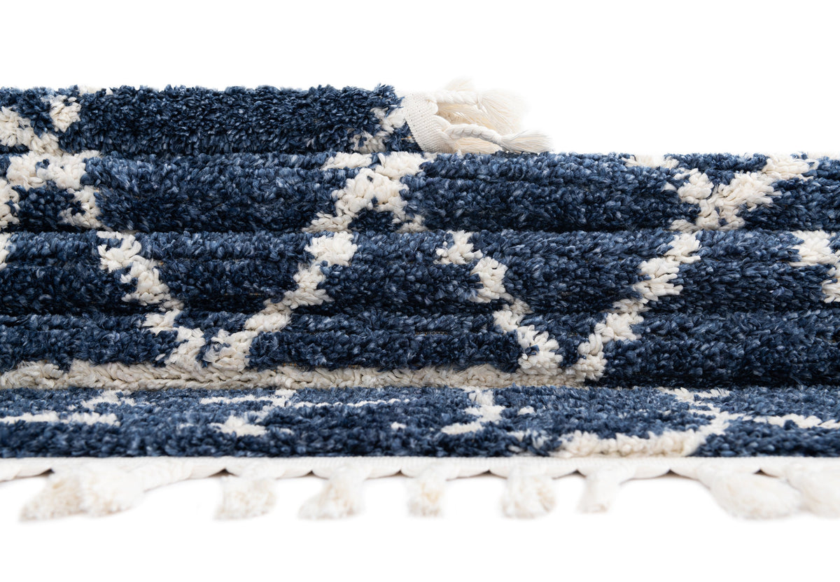 Women&#39;s field Diamond