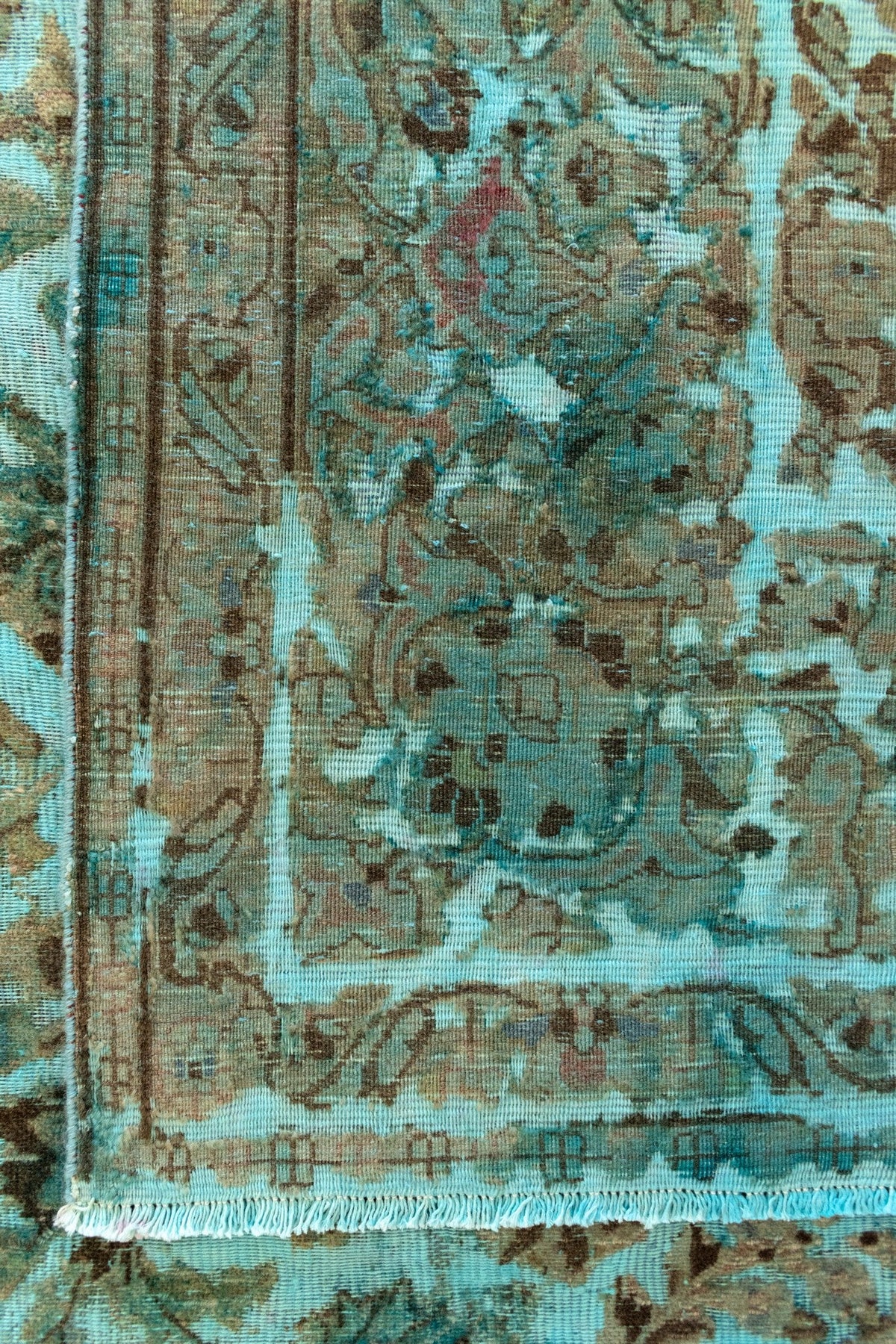 390 x 290 Vintage Royal