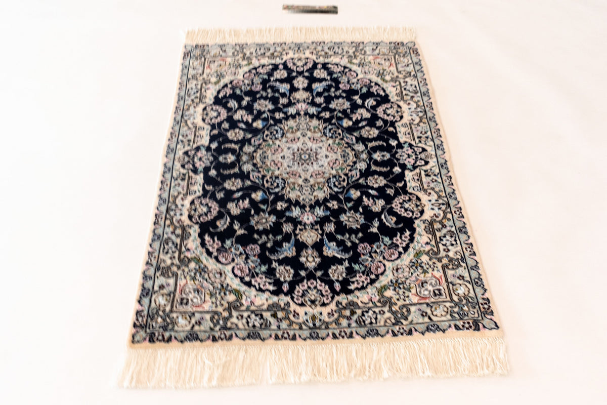 118 x 80 Nain 9 la mit Seide