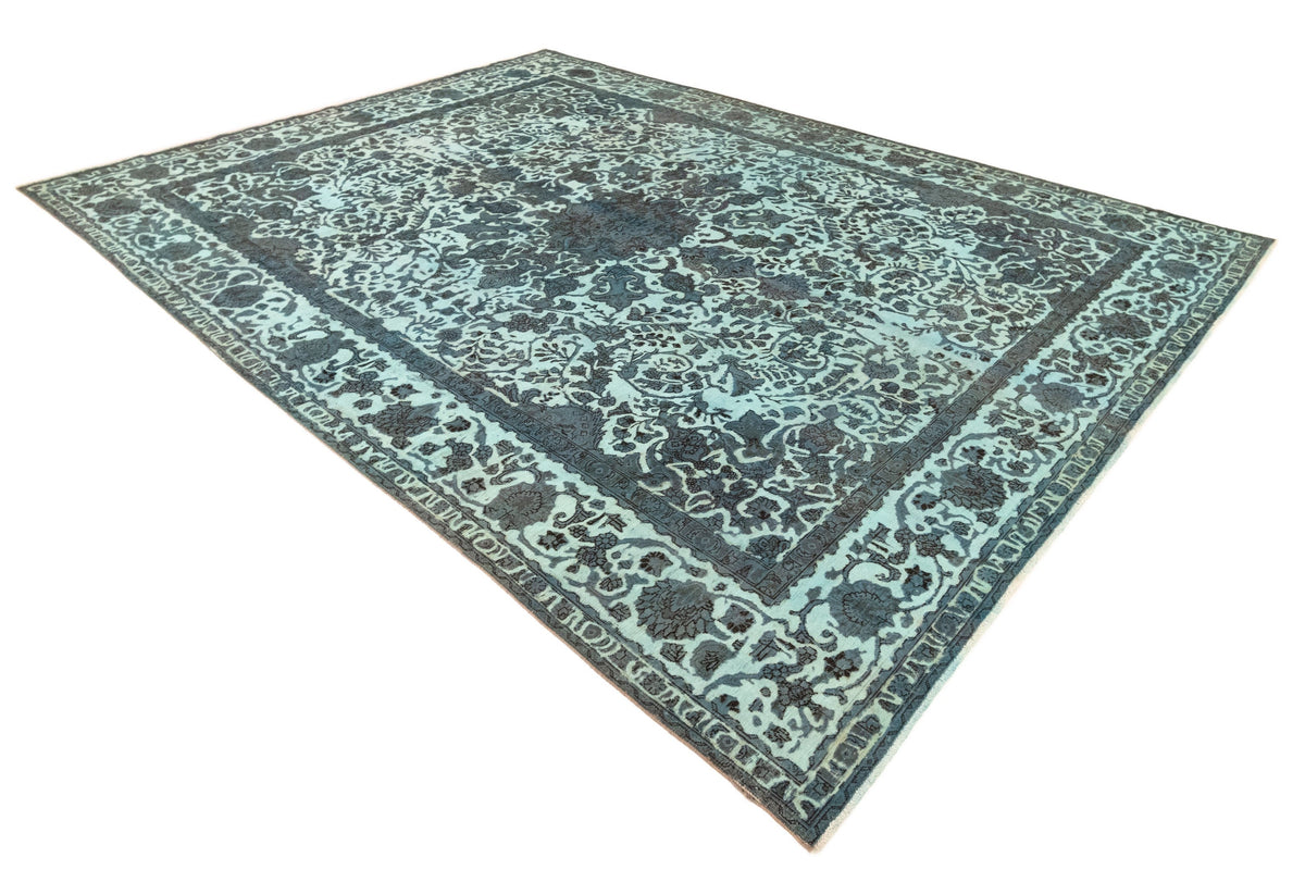 390 x 300 Vintage Royal