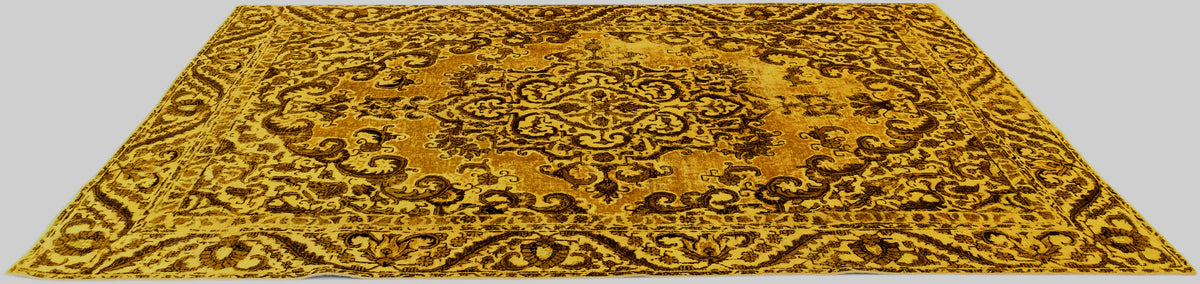 279 x 189 Vintage Royal