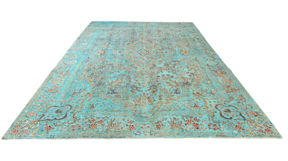 378 x 274 Vintage Royal