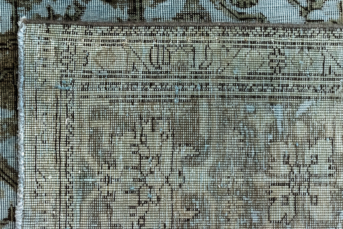 340 x 249 Vintage Royal