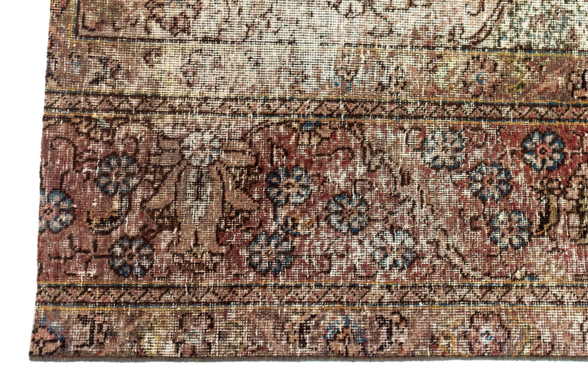 236 x 232 Vintage Royal